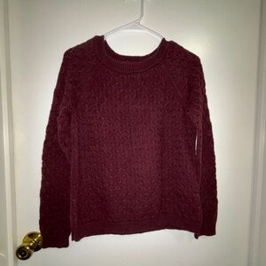 Old Navy's Maroon Knitted Sweater (Size Medium)